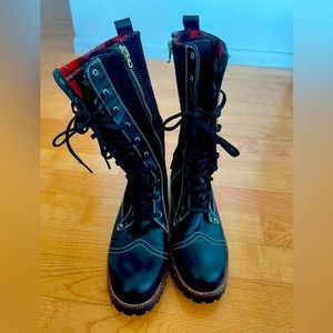 Woolrich wool-lined boots